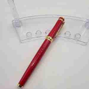 Red and Gold Professional Writing Tool - PCiNCO AB